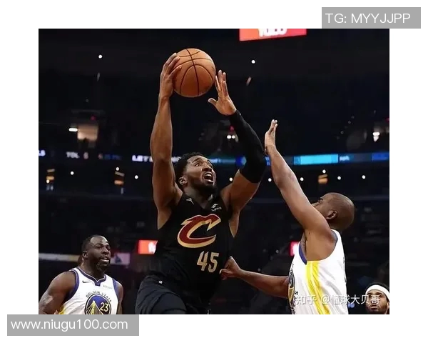 勇士与骑士2017年2月对决回顾：巅峰对决再现经典瞬间